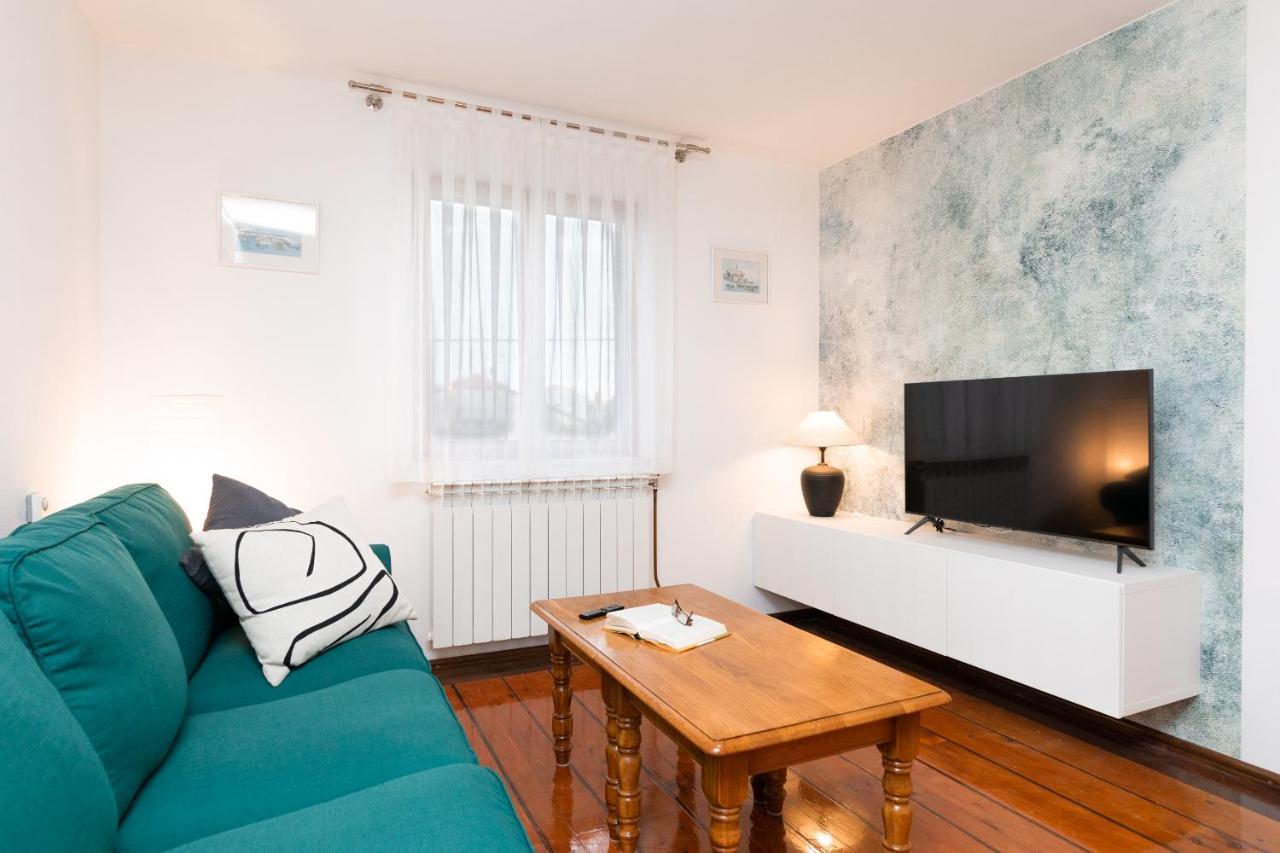 Bepa Appartement Supetar Buitenkant foto