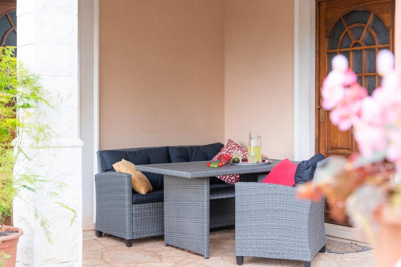 Bepa Appartement Supetar Buitenkant foto