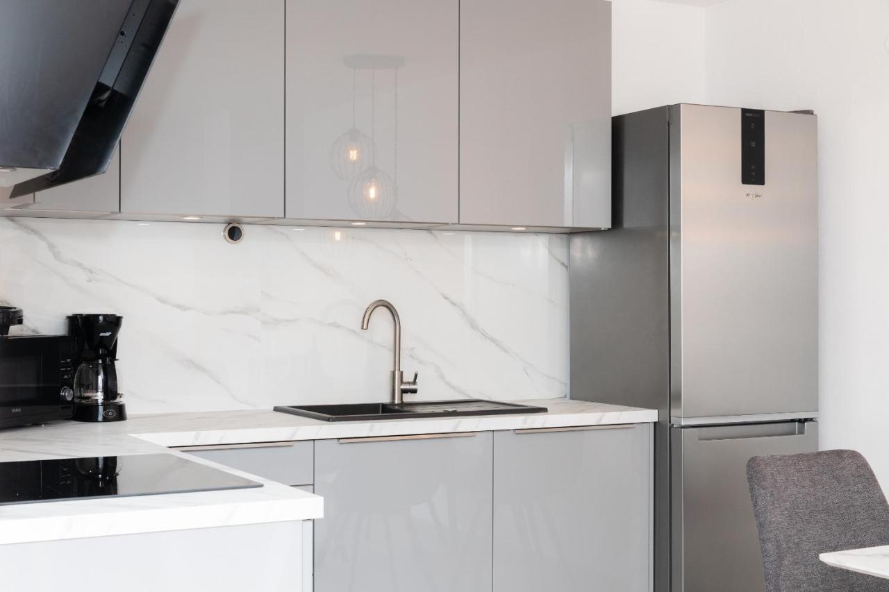 Bepa Appartement Supetar Buitenkant foto